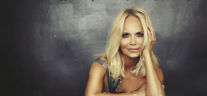 Secret Arkansawyer Kristin Chenoweth looks forward to Fayetteville concert